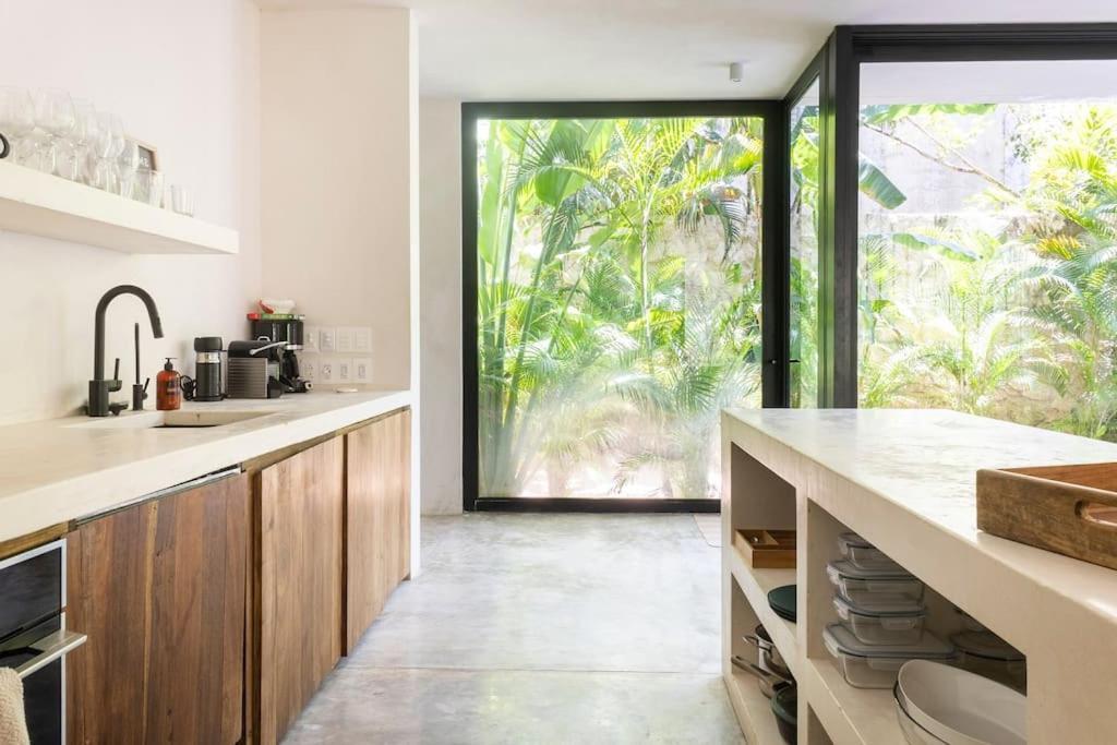 Casa Areca, Awarded Architectural Villa Located In A Secured Gated Community, With Concierge Services Tulum Exteriör bild